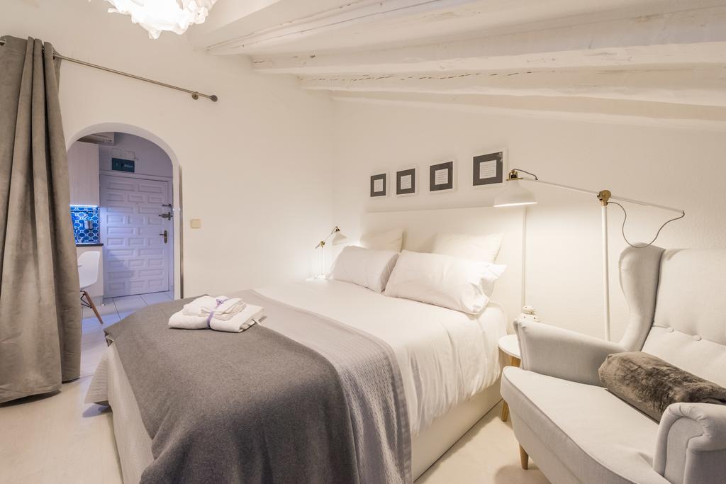 La Almudena Apartamento *